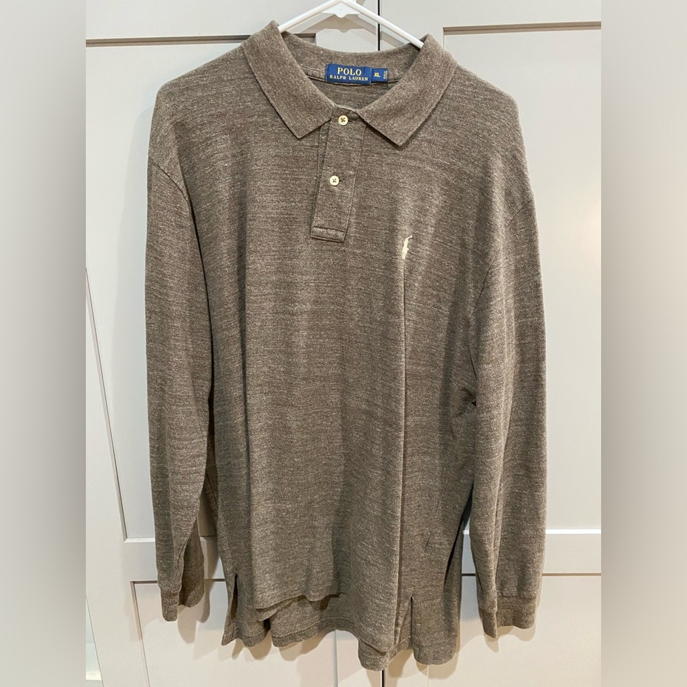 Men’s polo long sleeve shirt. Size xl
